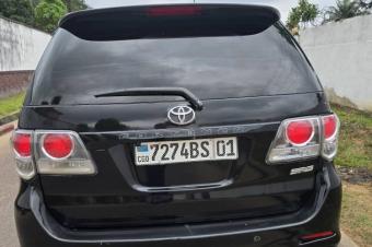 TOYOTA FORTUNER A VENDRE