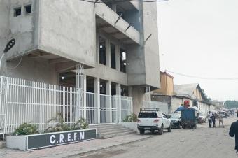 GS13IMMO SARL met  votre disposition la vente d cette concession disposant deux grands entrepts CLimete Inds 2 Rue. Surface 1.205mtres carrs. Prix 1.500.000  discut.