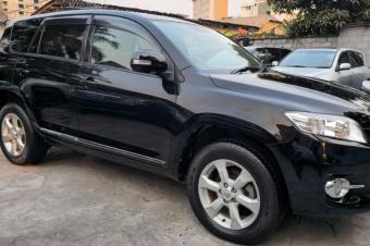 TOYOTA VANGUARD 3 BANQUETTES A VENDRE 