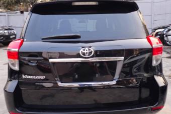 TOYOTA VANGUARD 3 BANQUETTES A VENDRE 