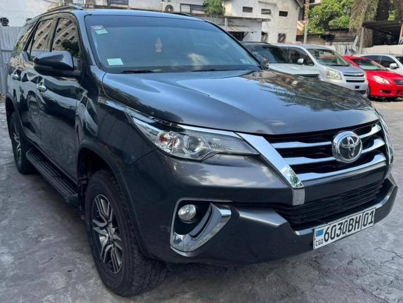 TOYOTA FORTUNER A VENDRE A KINSHASA 