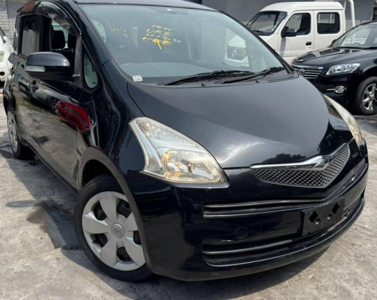 TOYOTA RACTIS A VENDRE A KINSHASA 