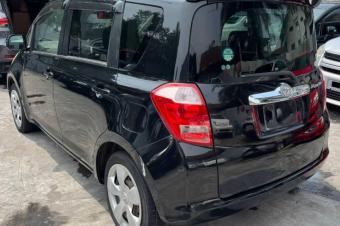 TOYOTA RACTIS A VENDRE A KINSHASA 