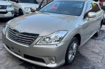TOYOTA CROWN A VENDRE A KINSHASA 