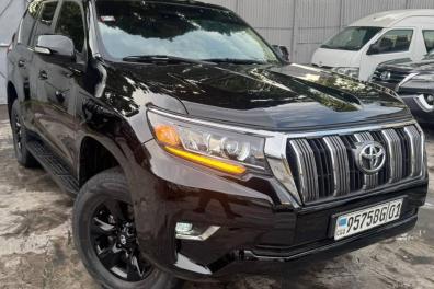 automobile_motos_velos_engins_et_pieces Consulting Immo et C  