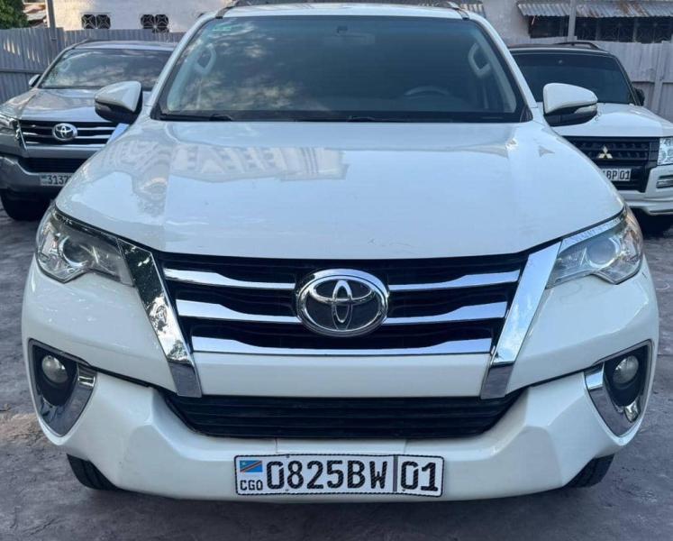 TOYOTA FORTUNER A VENDRE A KINSHASA 