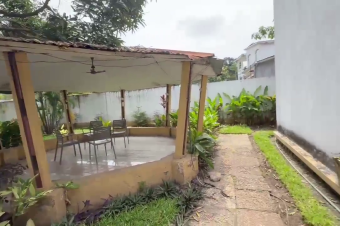 Villa  Kintambo 50 sur 100m 700.000