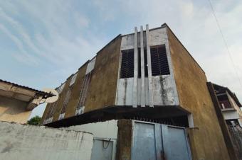 PARCELLE A VENDRE DANS LA COMMUNE DE LEMBA SALONGO