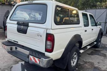 NISSAN HARDBODY A VENDRE A KINSHASA 