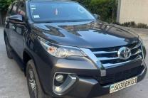 TOYOTA FORTUNER A VENDRE A KINSHASA  automobile_motos_velos_engins_et_pieces