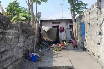 PARCELLE  VENDRE  EFOBANKC. NSELE PROCHE DU BOULEVARD 
