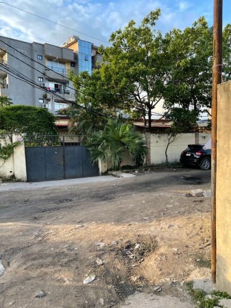PARCELLE A VENDRE A LIMETE RSIDENTIELLE 