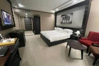 Hotel  Ngaliema 17.000.000