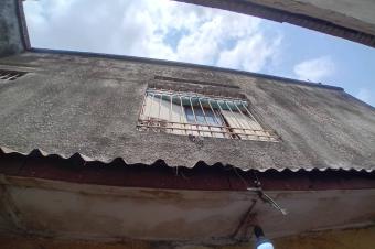 BANDALNGWAMAISON COMMUNALE MISE EN VENTE DUNE PARCELLE TYPE ONL 5m x 25m ayant une maison habitable 