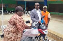 Kwilu : la DINACOPE Kwilu 3 clôture un mandat réformateur par la remise de nouvelles motos divers