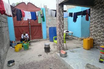 PARCELLE  VENDRE  CAMP PM  NSELE  PROXIMIT DU BOULEVARD RF. ARRT UN JOUR