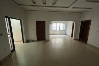 VENTE PARCELLE LOCATIVE RENTABLE  BARUMBU