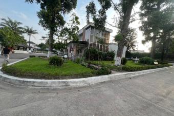 Parcelle  vendre sur Okapi dans la commune de Ngaliema 