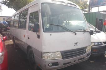 Bus TOYOTA coaster