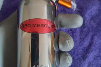Mercure rouge en vente 
