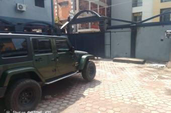 Vente Parcelle Plus Deux Immeubles  Gombe Sur Macadam