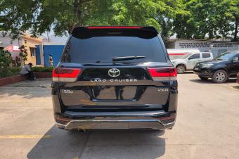 Toyota LandCruiser vxr 