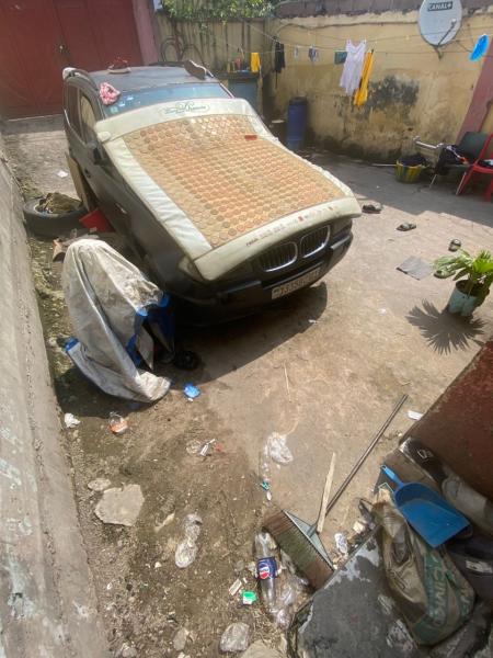 Parcelle  Limete 10 sur 30m 180.000