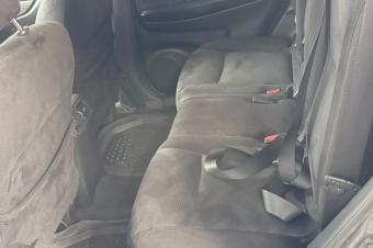 Nissan rogue 2015 essence automatique 4cylinder kilomtrage 56000 camera de recul Prix 5500 a discuter