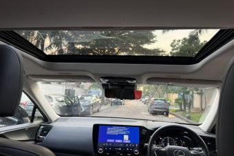 Lexus NX 450 2024  Volant droit  Toit ouvrant  Camra 360 32.500 Azui Localisation appel   Offre directe