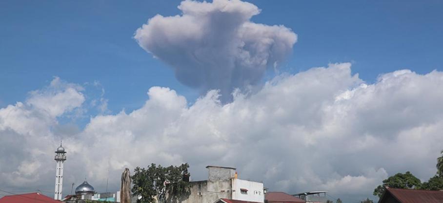 Indonésie : une éruption s’est produite au volcan Marapi