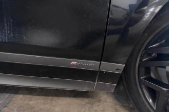 Range Rover voque 2021 full options  Couleur dorigine Clim impeccable  Panoramique toit ouvrant 4 cylindre essence  Prix 22 000  discuter lgrement  Localisation appel   Off