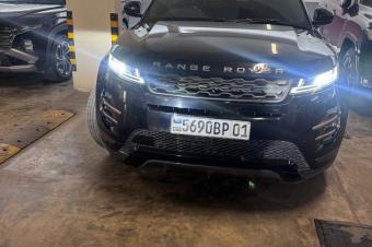 Range Rover voque 2021 full options  Couleur dorigine Clim impeccable  Panoramique toit ouvrant 4 cylindre essence  Prix 22 000  discuter lgrement  Localisation appel   Off