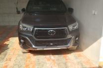 Toyota Hilux  Automatique Année 2022 Prix : 28.000$  Localisation appel ?  Offre direct automobile_motos_velos_engins_et_pieces