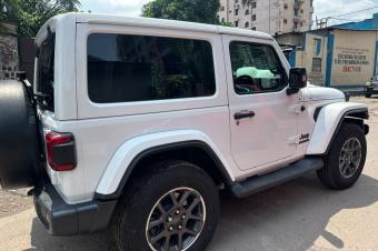 Jeep wrangler   Anne 2022 Essence  2 portire  Prix 28.000