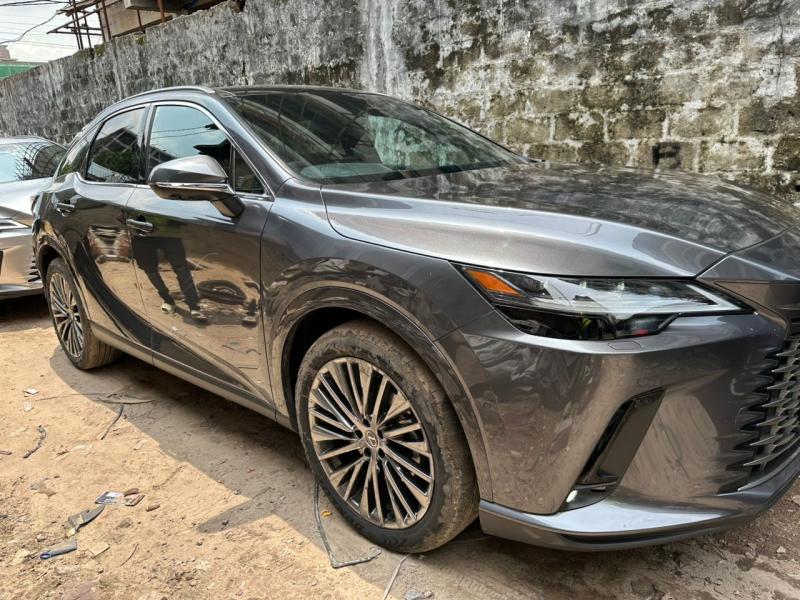 Lexus RX 450 2025