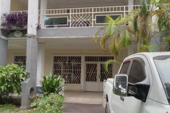 VILLA A VENDRE  UPN TELECOM