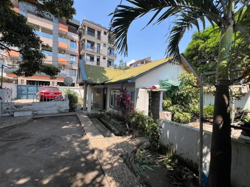 Parcelle  Kintambo 15 sur 25m 400.000