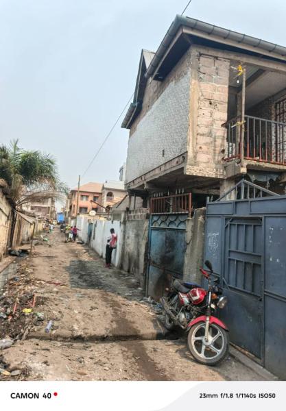 Parcelle  Lingwala 15 sur 20m 230.000