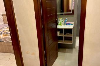 GS13IMMO SARL met  votre disposition la vente de ce magnifique   appartement CGombe. Rf lancienne Ambassade de Belgique. Prix d vente propos 340.000  discutable.  vous