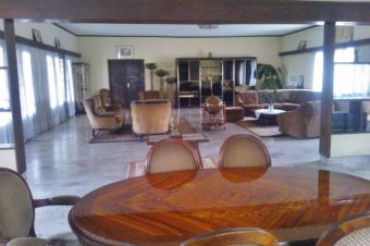 Villa  Pigeon 50 sur 100m 1.500.000