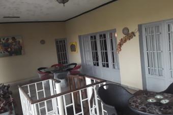 Villa  Pigeon 50 sur 100m 1.500.000