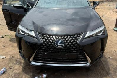 automobile_motos_velos_engins_et_pieces Christian Csk  