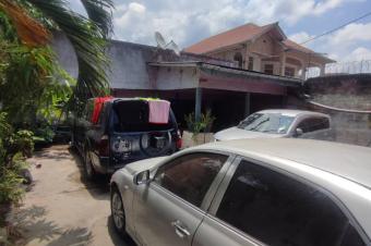 Parcelle sur des curies  Ngaliema 12 sur 33m 350.000