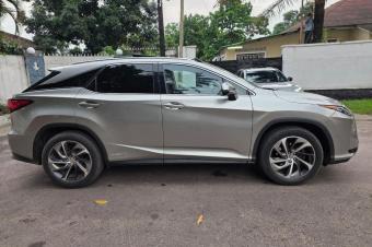 Lexus RX450h hybride  Anne de fabrication 2019  full option  panoramique  camra 360  Intrieur en cuir sans plaque  prix 23000  Direct