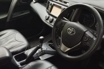 Toyota RAV4  Nouveau 2018 Authentique  Non modifier  Prix 19000 usd lisolo  Localisation kauka  Offres hyper direct 