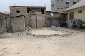 Vente Parcelle avec Maisons  NDjili Quartier 1