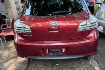 TOYOTA BLADE A VENDRE 
