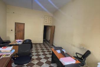 Deux appartements identiques  vendre  Gombe Zone A Boulevard du 30 Juin
