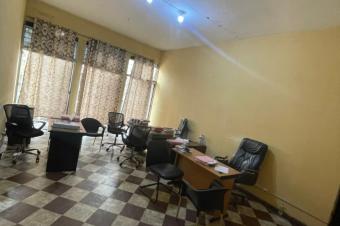 Deux appartements identiques  vendre  Gombe Zone A Boulevard du 30 Juin