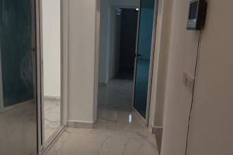 GOMBE ZONE  GRAND HTEL ROI BAUDOUIN MISE EN VENTE DUN IMMEUBLE DE 7 NIVEAUX  16 APPARTEMENTS ET PISCINE 